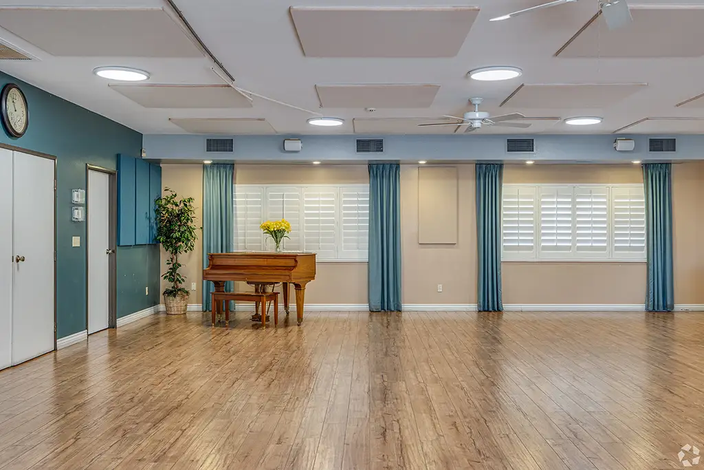 Common Area with Piano