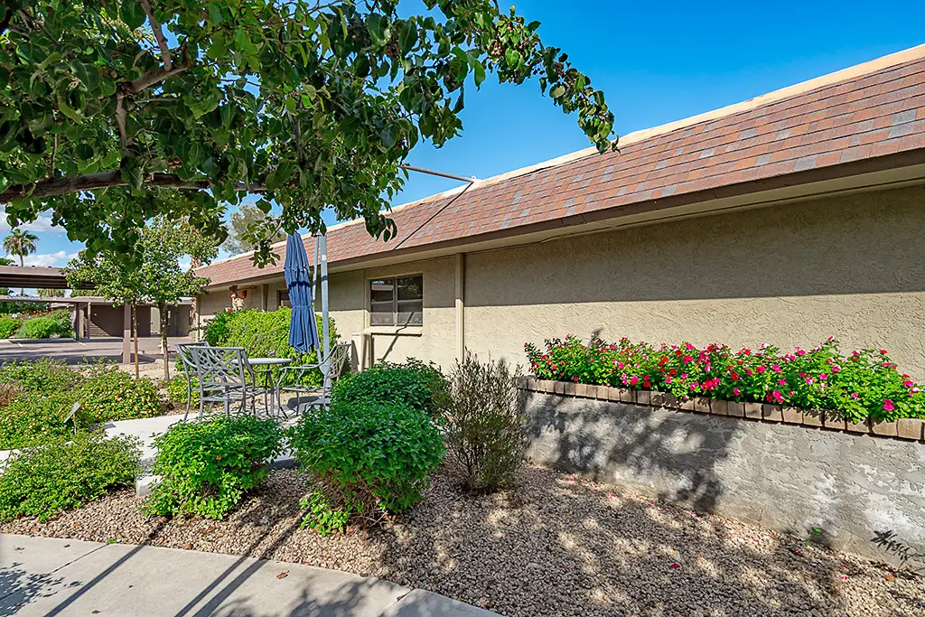 Dining area of an apartment at Healdsburg